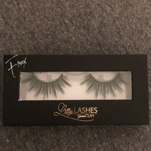 Lilly Lashes-Miami
